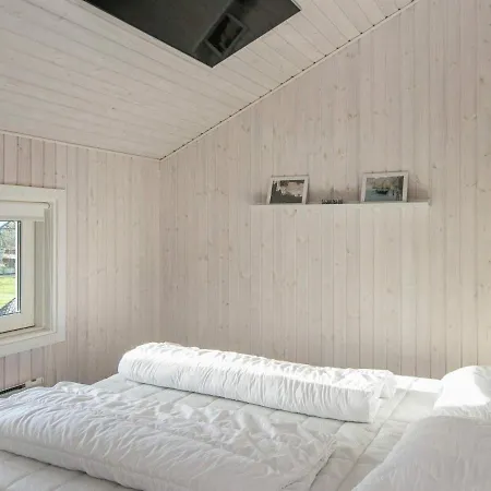 6 Person Holiday In Oksb L Semesterbostad