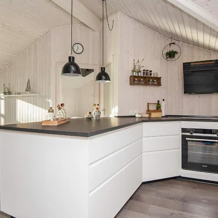 6 Person Holiday In Oksb L Semesterbostad Oksbøl